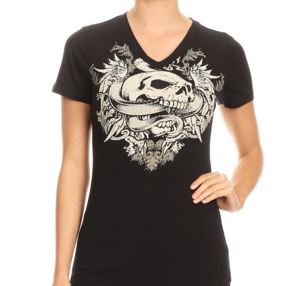 NWT Womens Short Sleeve Tee Skull Snake & Bling